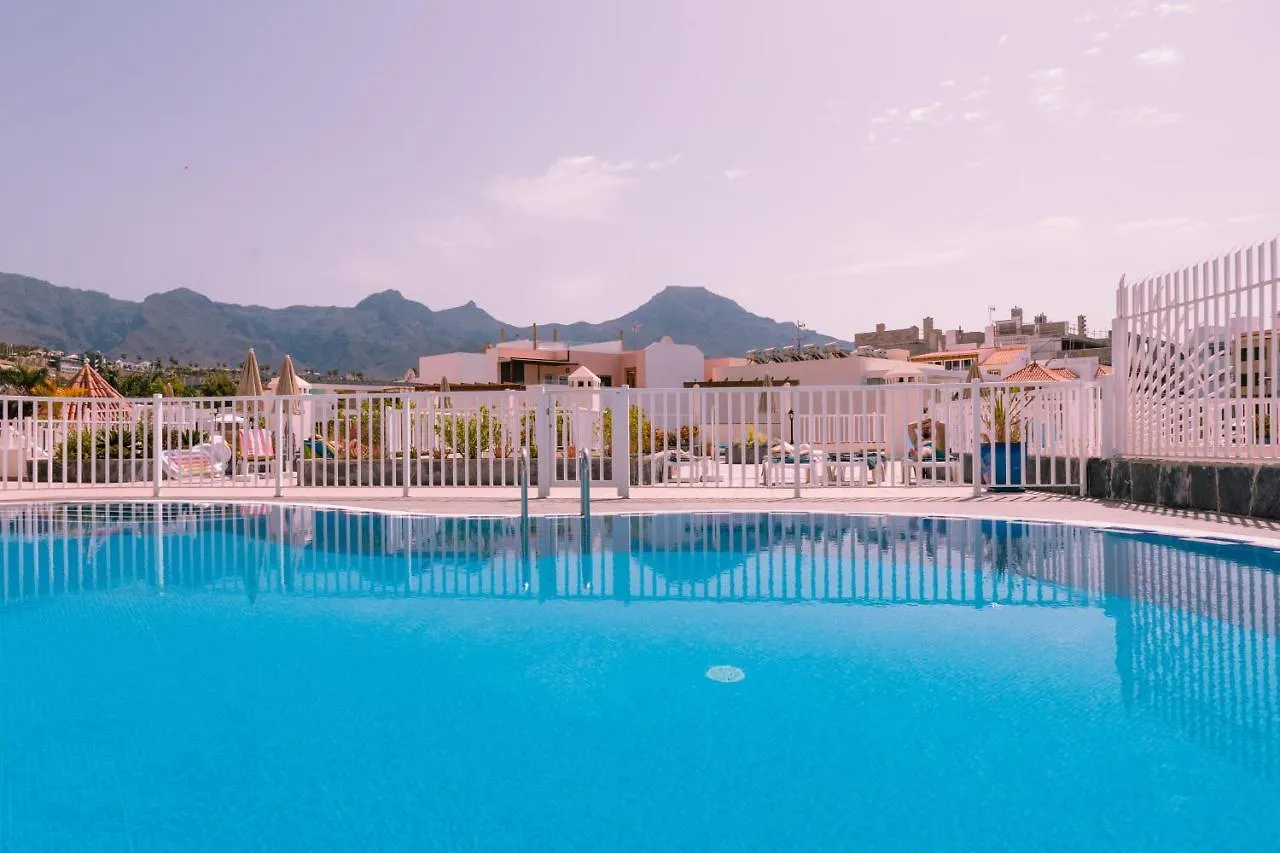 شقة Homeforguest Apartamento Con Piscina A 50M Del Mar En La Caleta أذيخي